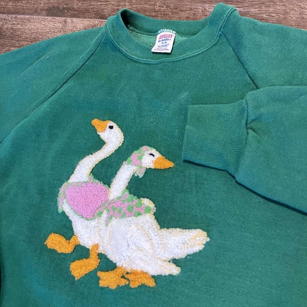 VTG 80s Ducks Sweater XL Green Whimsical Cottagecore Fairytale Jerzees USA